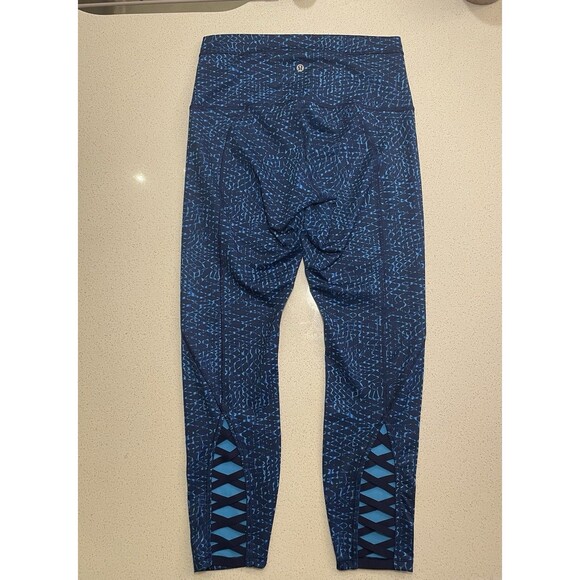 Lululemon Pure Practice Pant Size 10 Samba Snake Kayak Blue Hero - Picture 4 of 9